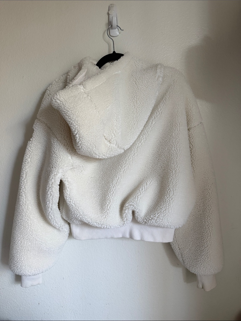 ALO Yoga Cream Sherpa Half-Zip Teddy Jacket - Picture 3 of 7